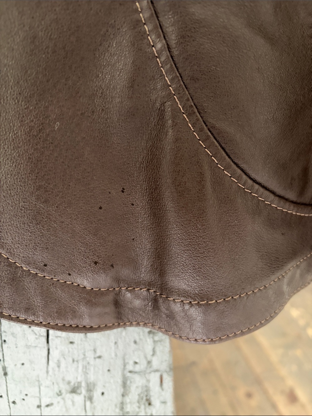 Danier Chocolate Brown Leather Button Jacket - Picture 5 of 6